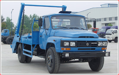東風(fēng)尖頭擺臂式垃圾車(chē)