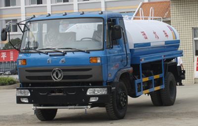 東風(fēng)153灑水車